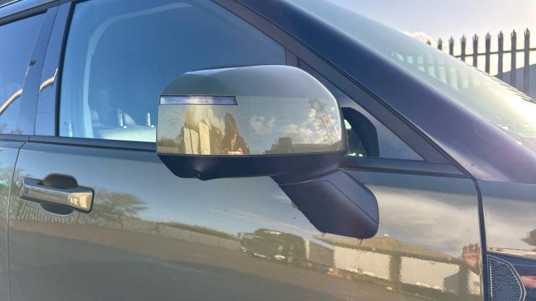 Hyundai SANTA FE 1.6 TGDi Plug-in Hybrid Ultimate 5dr 4WD Auto Estate